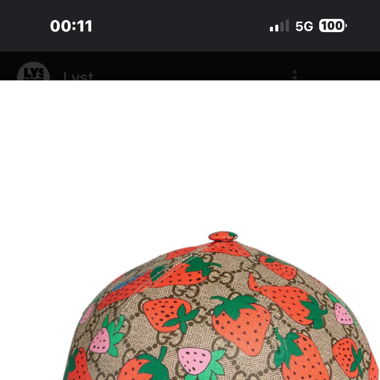 Casquette Gucci fraise