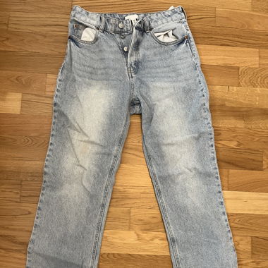 jeans light blue
