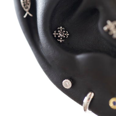 Cross stainless steel piercing flat back 