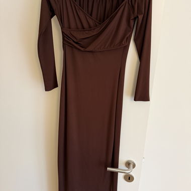Robe longue brune
