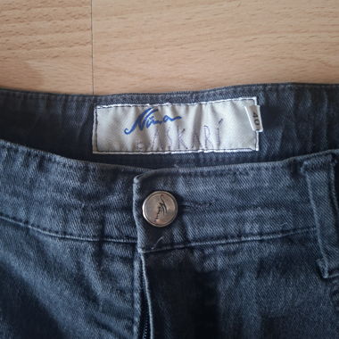 Schwarze Jeans gerade geschnitten Taille 40