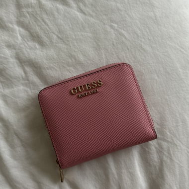 Guess Wallet