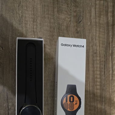 Samsung Watch 4