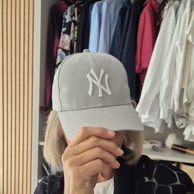 Grey NY Cap
