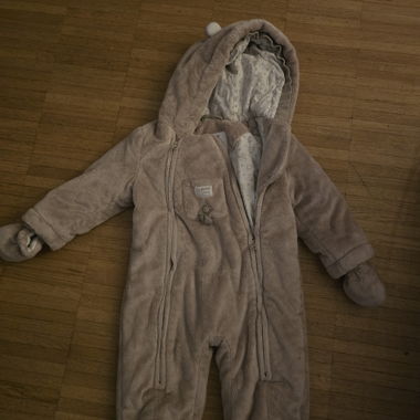 3 warme Baby-Winteroveralls