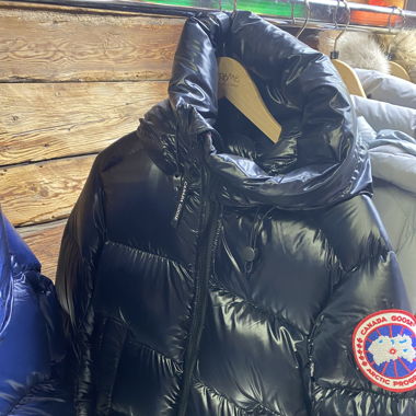Canada goose puffer