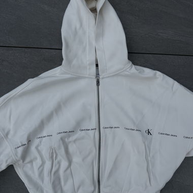 Pull Calvin Klein