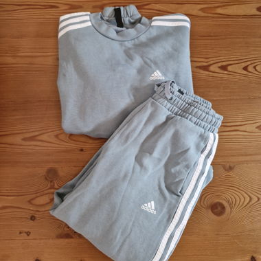 Ensemble jogging court Adidas