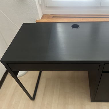Schreibtisch schwarz