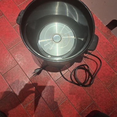 Electric Cooker with Bowl and Spatula