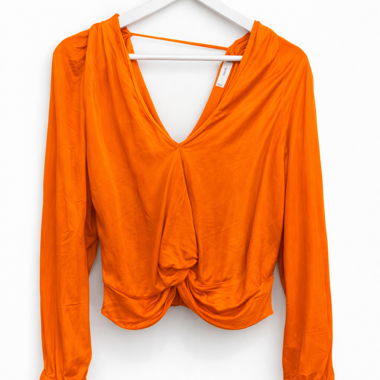 Blusa arancione a maniche lunghe con scollo a V