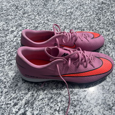 Nike Hallenfußball Schuh