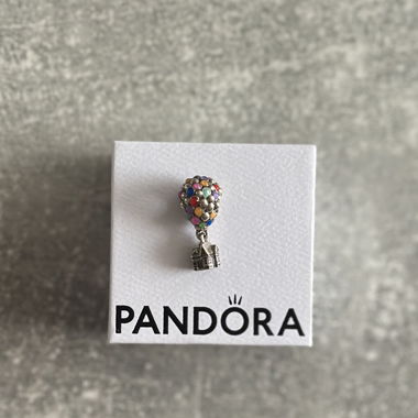 Disney Pixar‘s Oben Haus und Ballon Charm