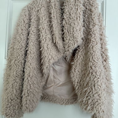 ESPRIT Plüschjacke