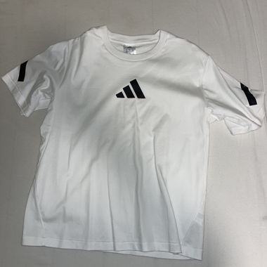 Adidas-Shirt