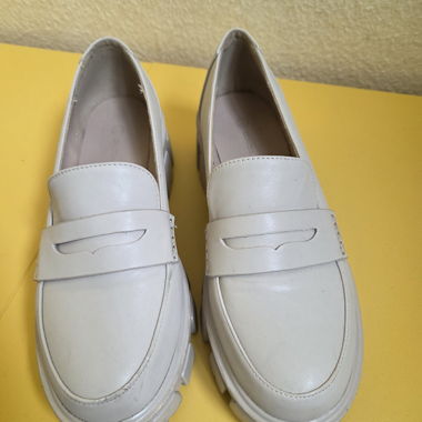 Mocassins blancs à plateforme