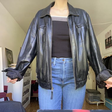 Veste en cuir noire