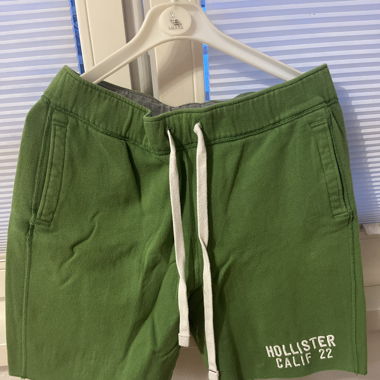 Kurze Hollister Hosen