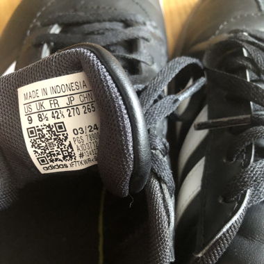 Sneakers Adidas schwarz 