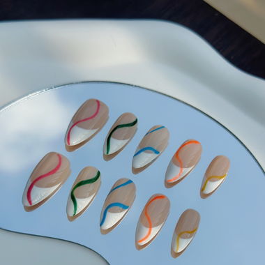 Rainbow Chic Press-on Nails