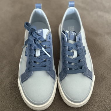 Sneakers blu Esprit
