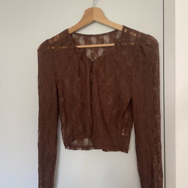 lace longsleeve