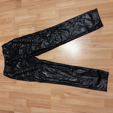 Pantaloni in pelle (Lederhose)