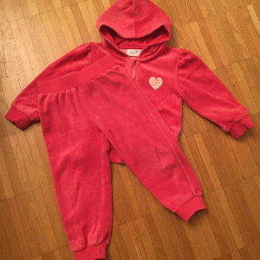 Flauschiger Trainingsanzug Homedress, Gr. 86