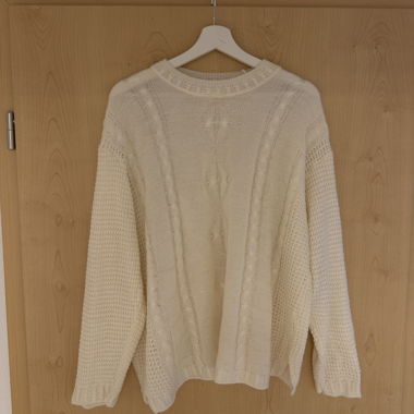 White knit sweater