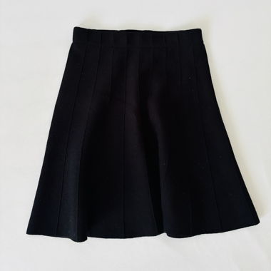 Jupe noire évasée Zara