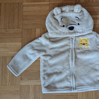 Flauschiges dünnes Jäckchen