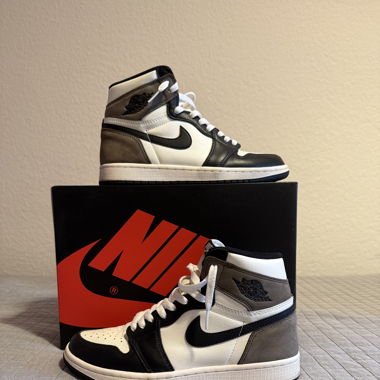 Jordan 1 Retro High Dark Mocha 