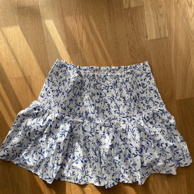 Sommer Rock weiss-blau