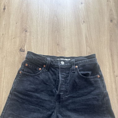 Levis Ripcage Shorts