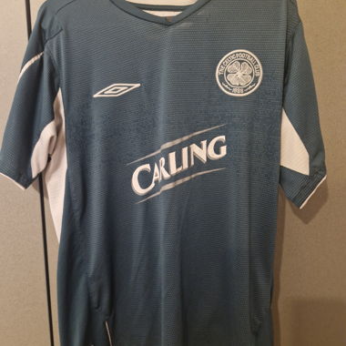 Celtic Umbro football shirt