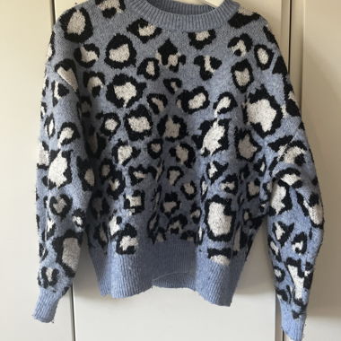 Leoparden-Strickpullover