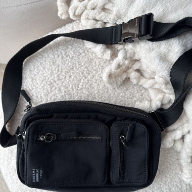 Black Belt/Crossbody Bag
