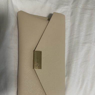 Valentino Clutch