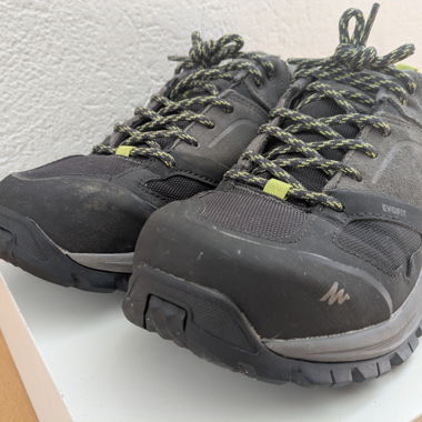 Quechua hiking shoes. Size 40