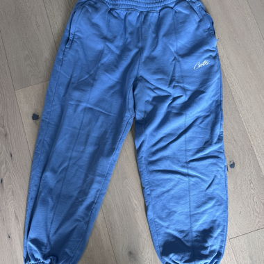 [Original] Corteiz Hellblaue CRTZ Sweatpants Gr. L