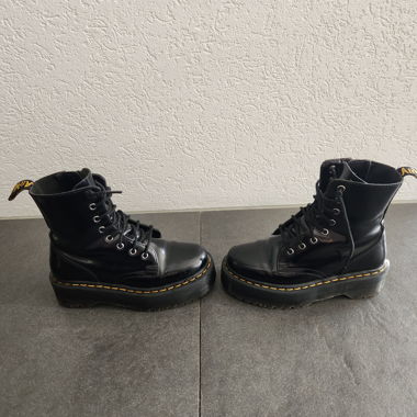 Dr. Martens