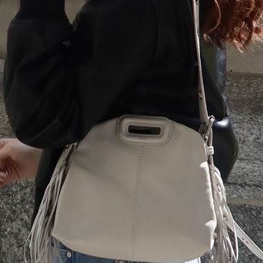 Maje Schultertasche white