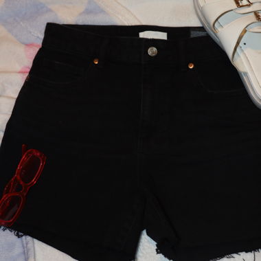 Short in jeans nero