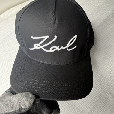 Casquette Karl Lagerfeld noire