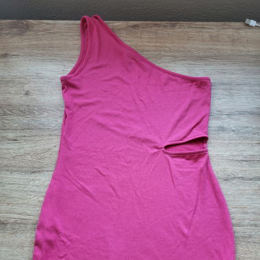 Pinkes Kleid