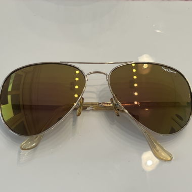 Pepe Jeans Sonnenbrille mit Etui