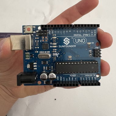Scheda SunFounder UNO R3