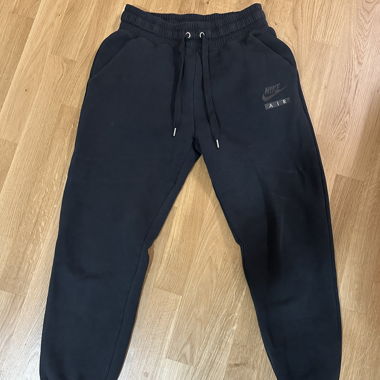 Nike Sweatpants