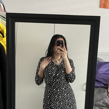 flowery dress