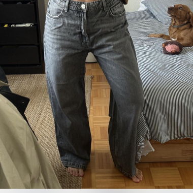 Grey Wide-Leg Jeans